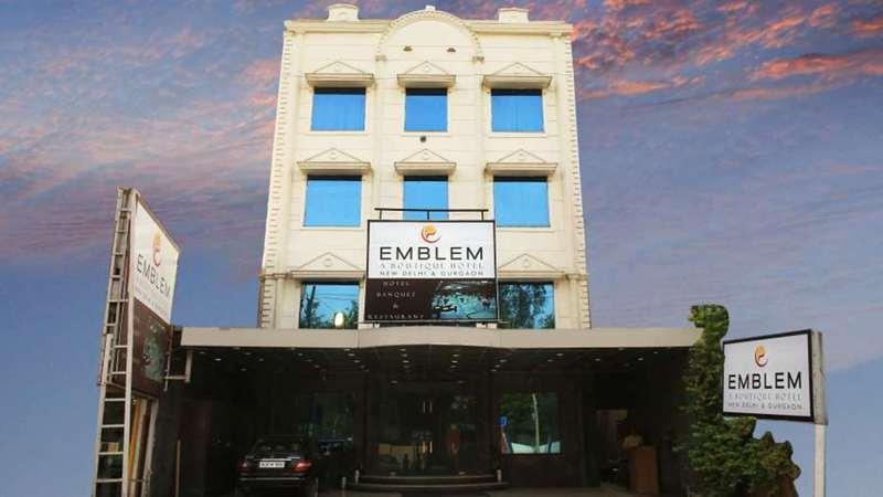 Emblem Hotel Sector 14 Gurgaon Exterior foto
