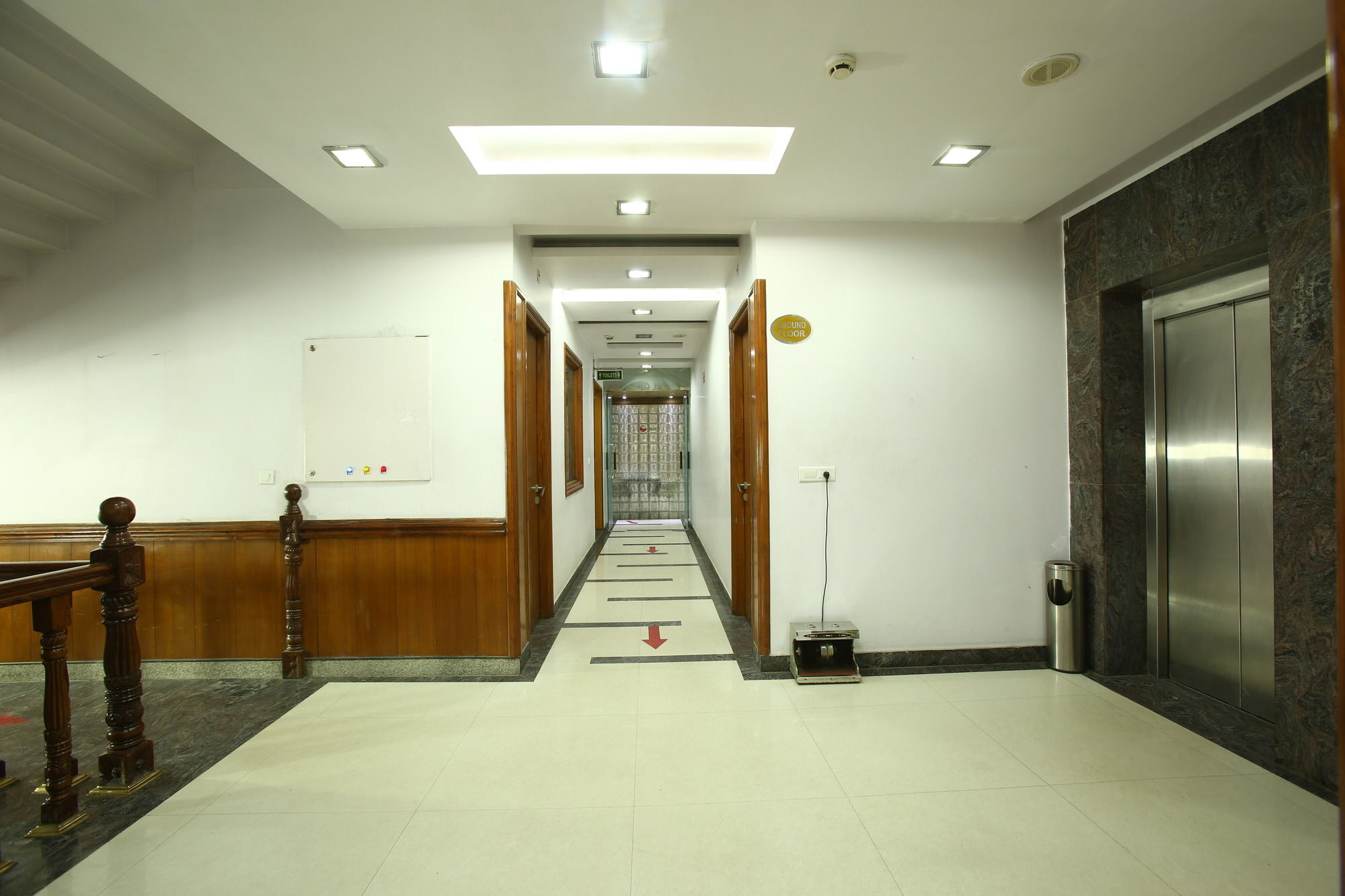 Emblem Hotel Sector 14 Gurgaon Exterior foto